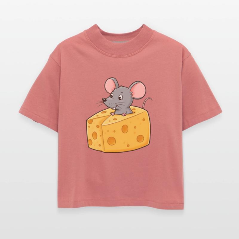 Animal cartoon mouse with cheese